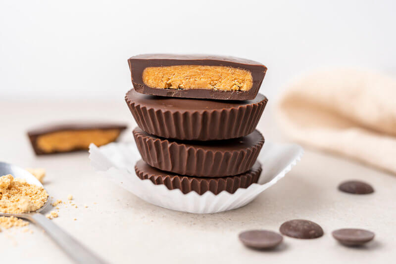 High Protein Peanut Butter Cups Rezept FitnessFoodie.de